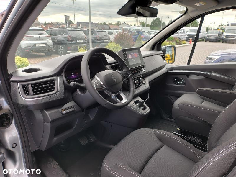 Renault Trafic - 8