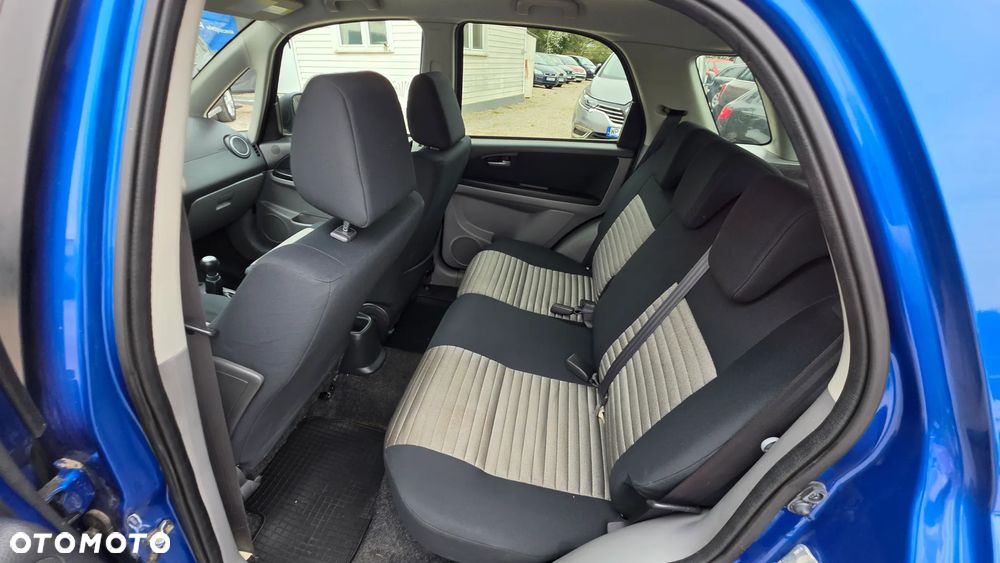Suzuki SX4 1.6 GS / Premium 4WD - 11