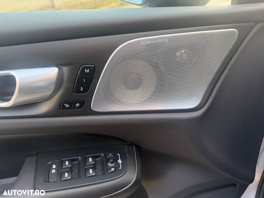 Volvo S60 T8 eAWD Inscription - 8