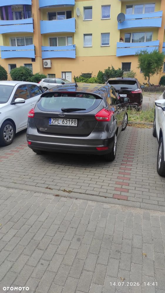 Ford Focus 1.6 Trend - 4