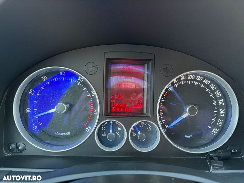 Volkswagen Golf R32 4Motion DSG - 25