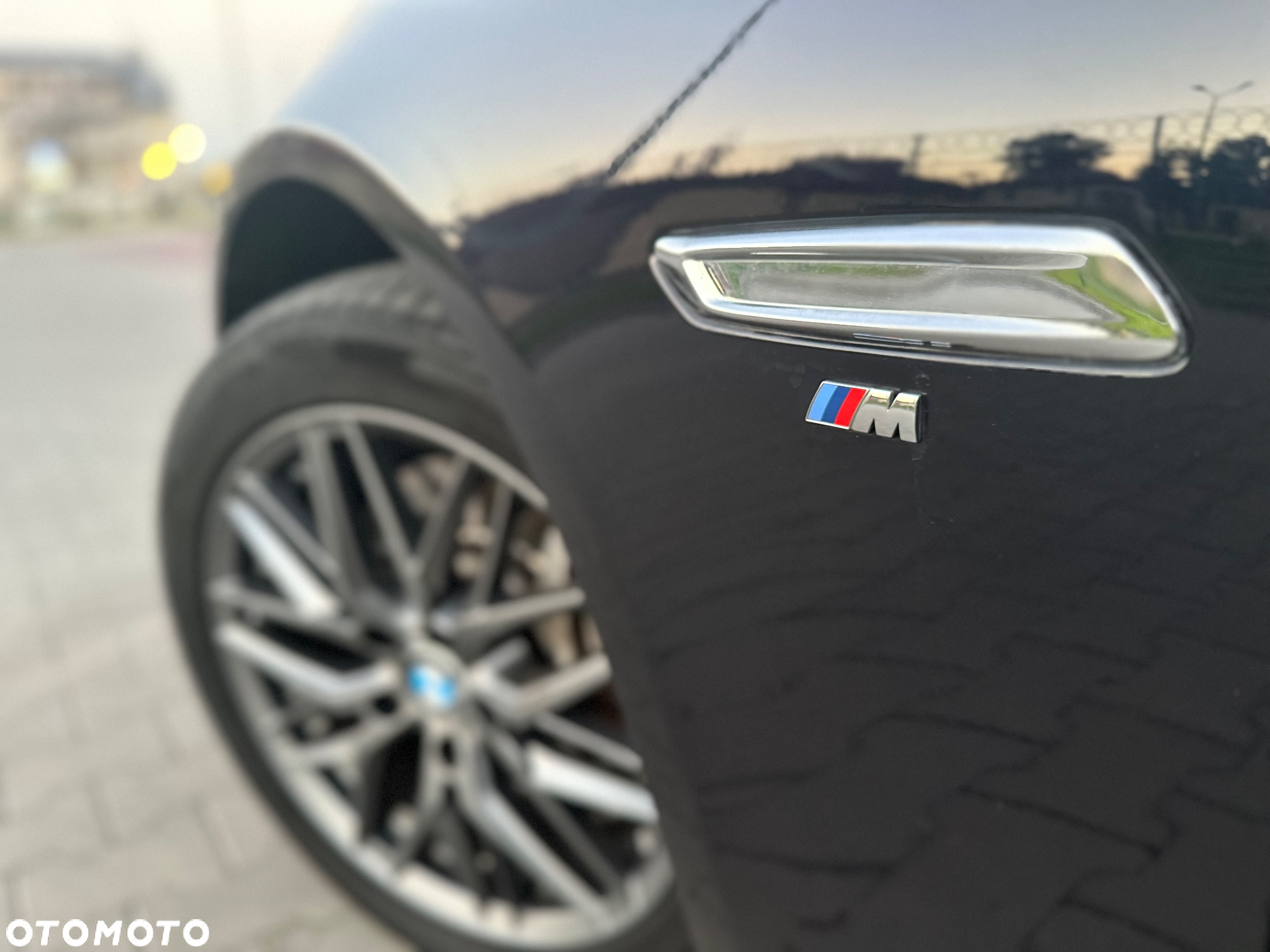 BMW Seria 5 525d xDrive - 36