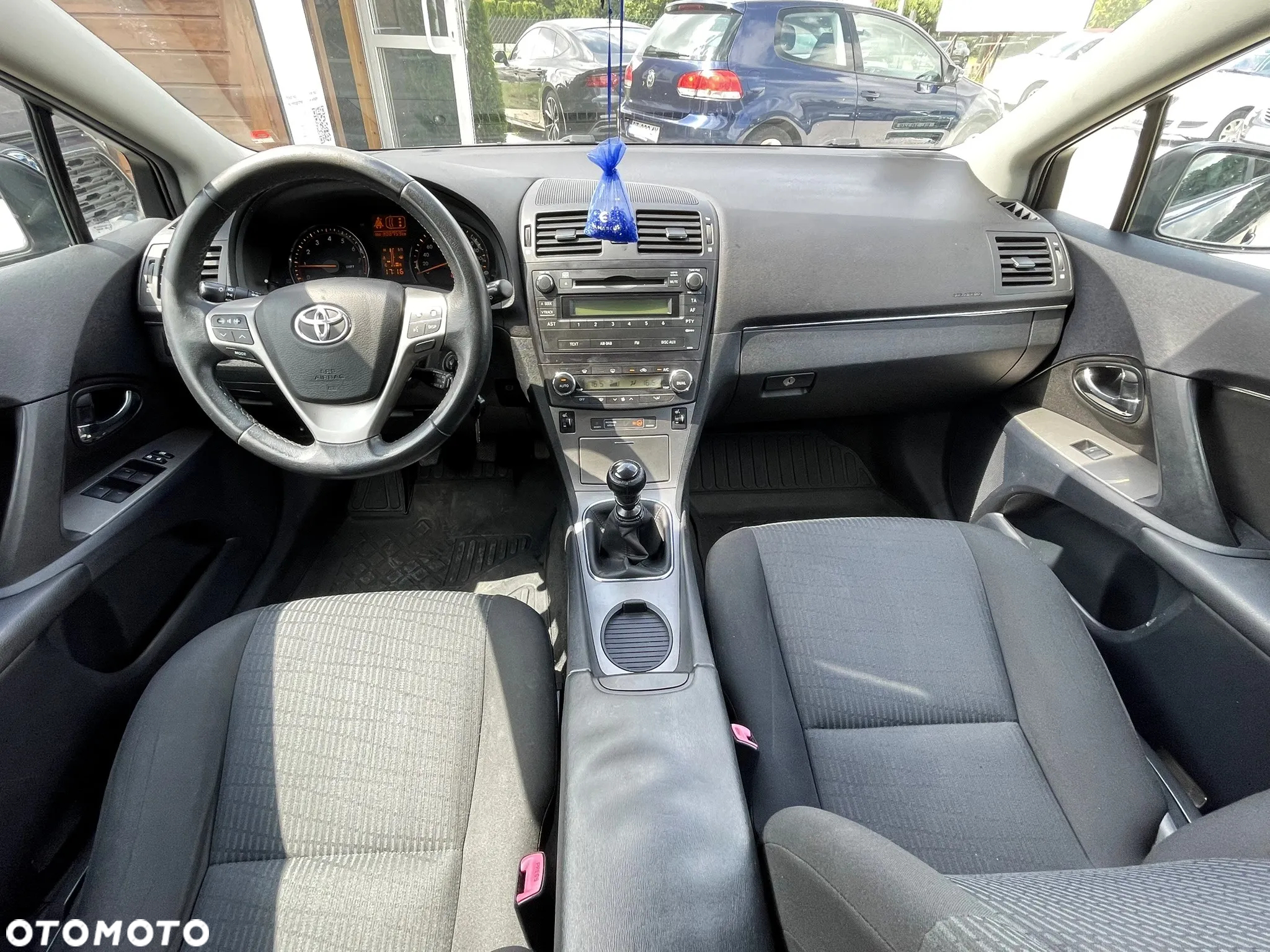 Toyota Avensis 1.8 Business Edition - 13