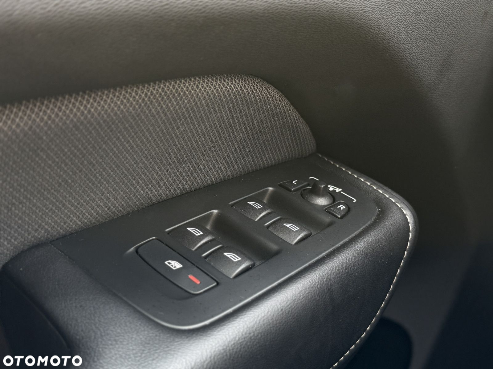 Volvo XC 60 - 21