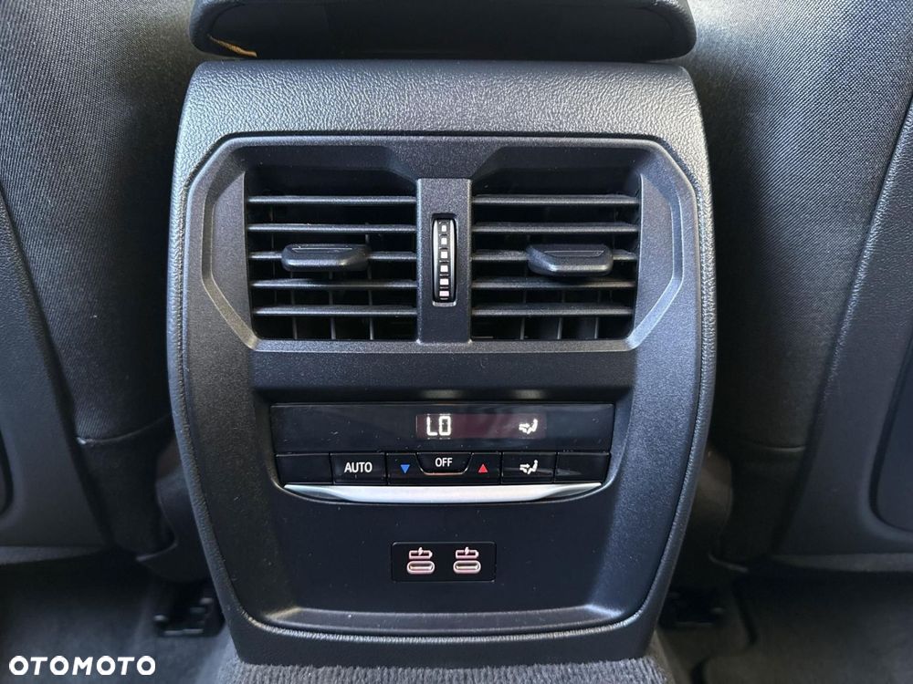 BMW Seria 3 318i Advantage - 28