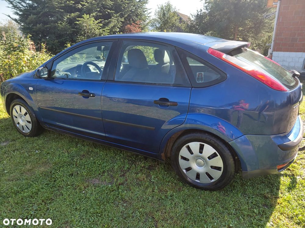 Ford Focus 1.6 Comfort - 6