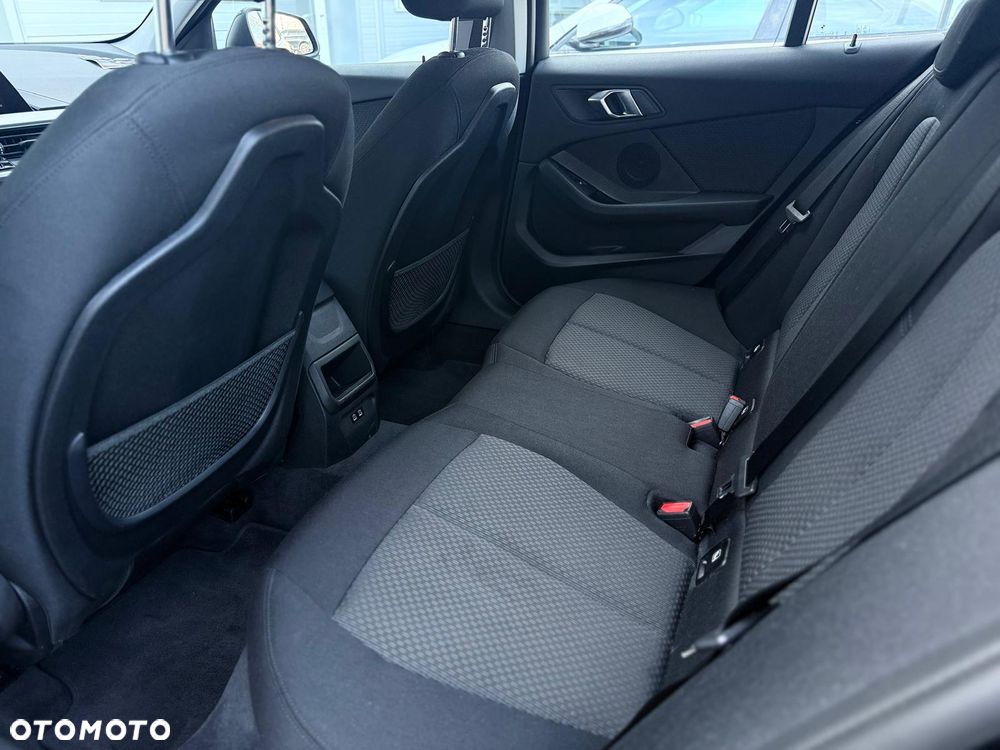 BMW Seria 1 118i Advantage - 20