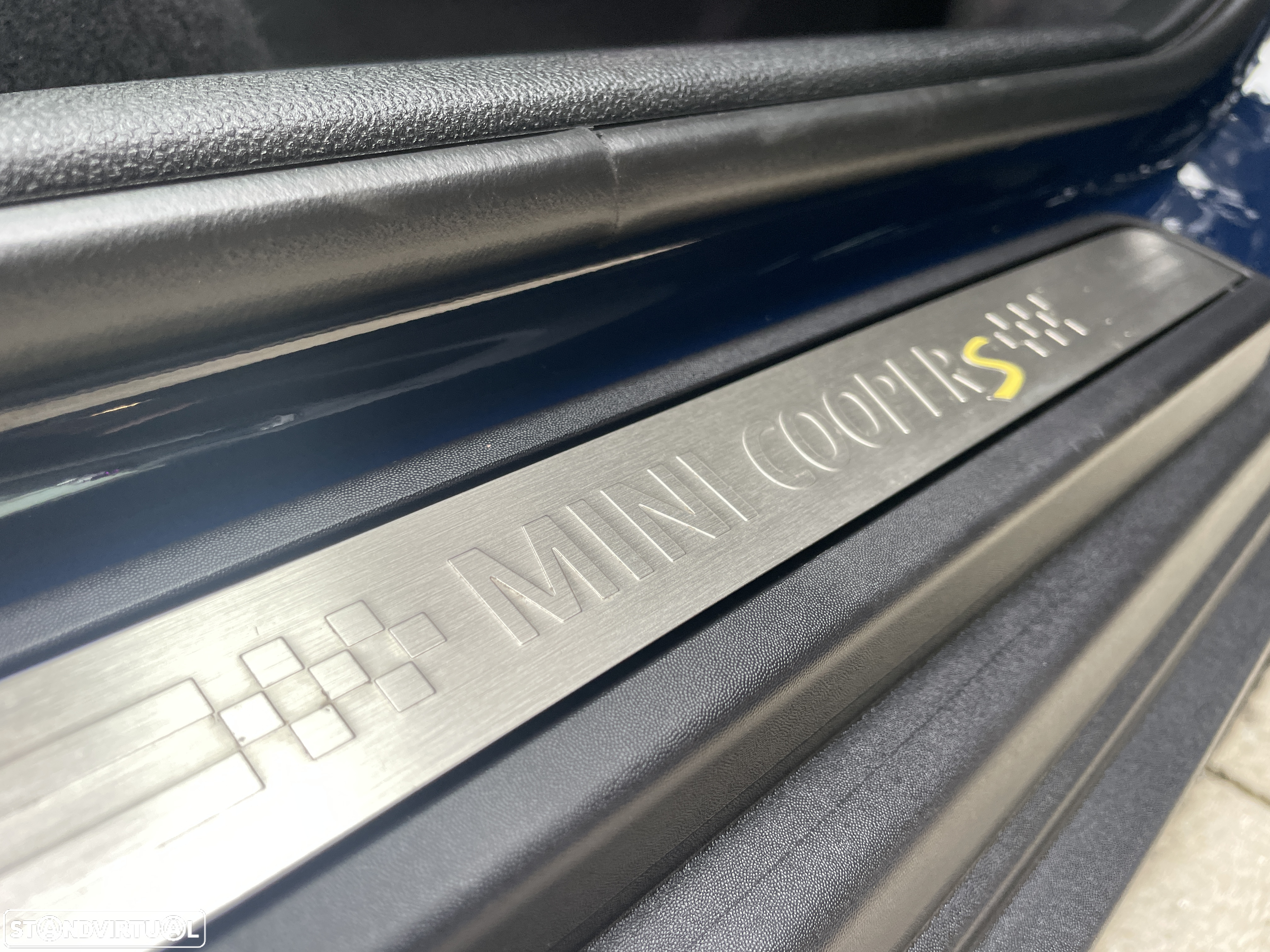MINI Countryman Cooper SE ALL4 Auto - 29