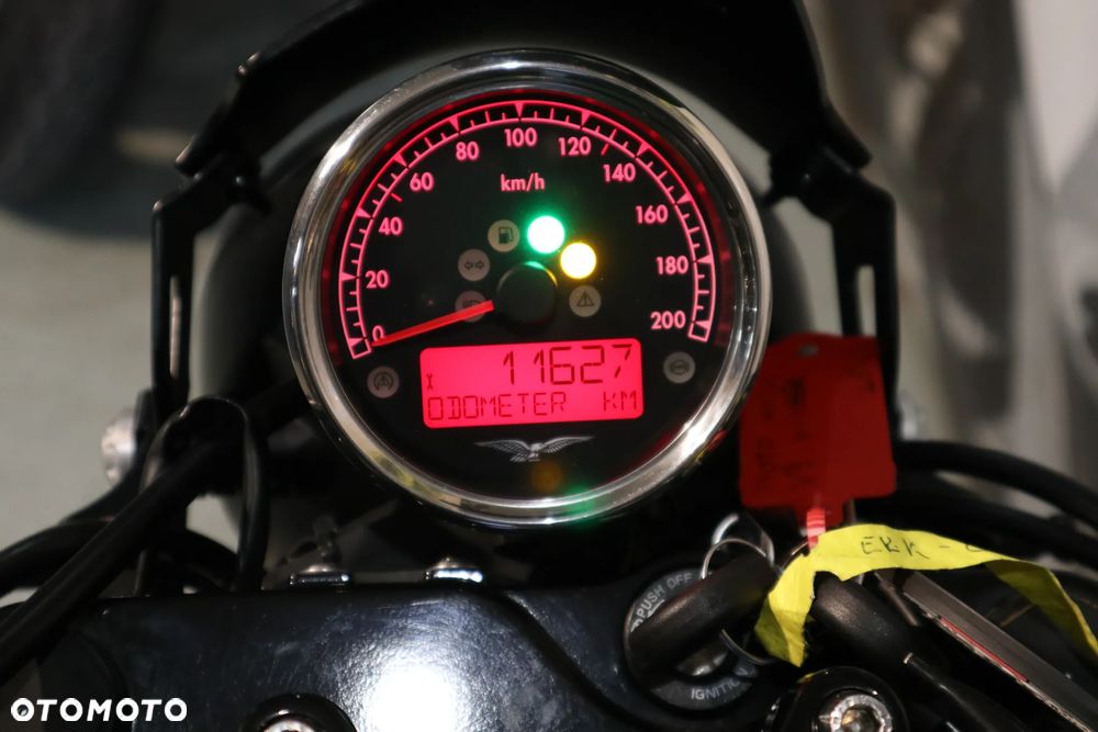 Moto Guzzi V9 - 13