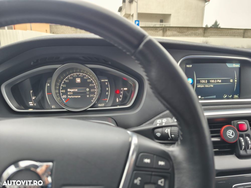 Volvo V40 D3 Aut. Inscription - 21