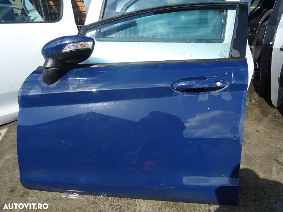 Vand Usa Fata Stanga Ford Fiesta din 2014 fara rugina fara lovituri - 1