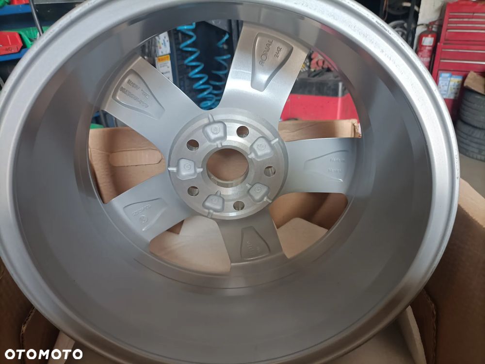 Felga aluminiowa Volkswagen Jetta 16' - 2