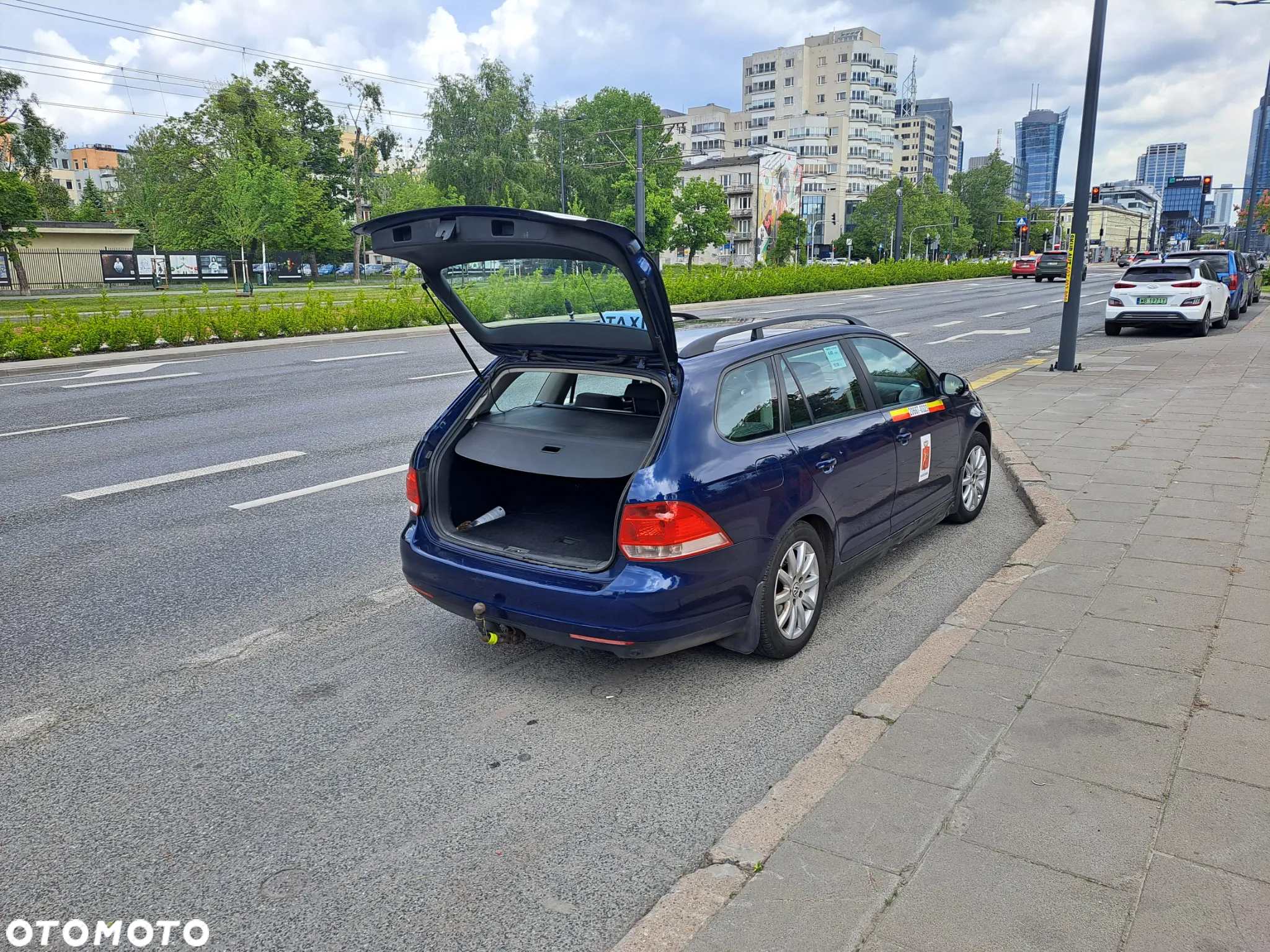 Volkswagen Golf V 1.6 Comfortline - 13