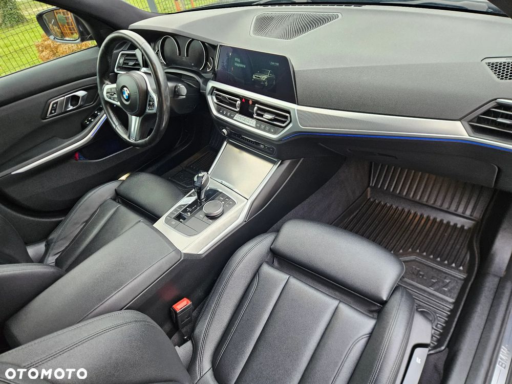 BMW Seria 3 318d Edition M Sport Shadow - 20