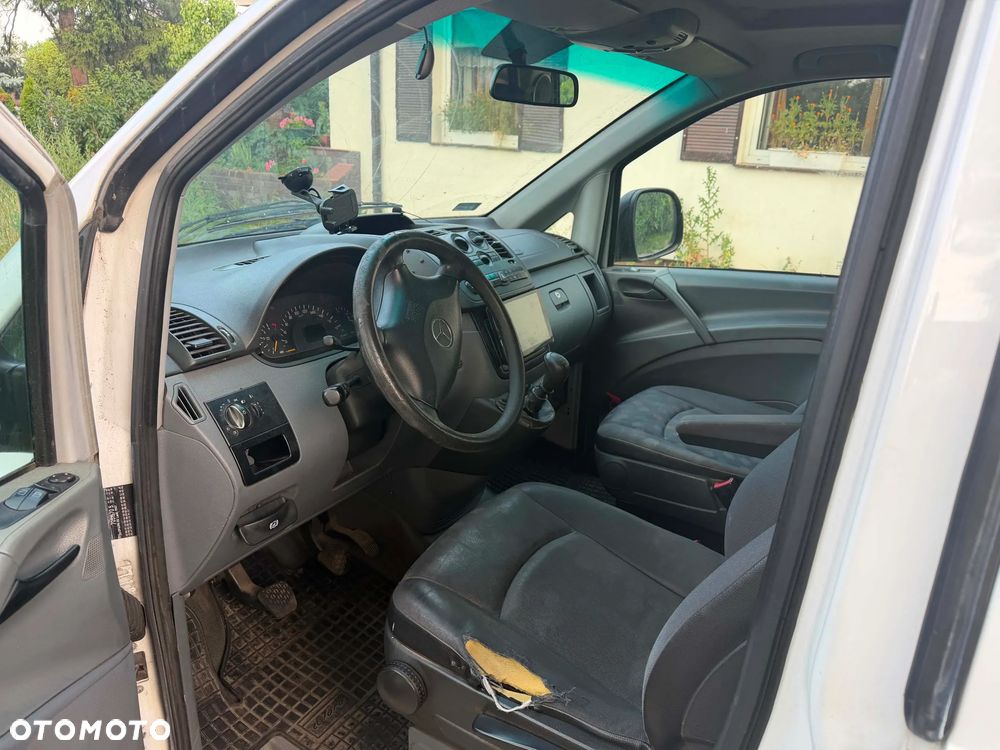Mercedes-Benz Vito Univan 639.603 - 17