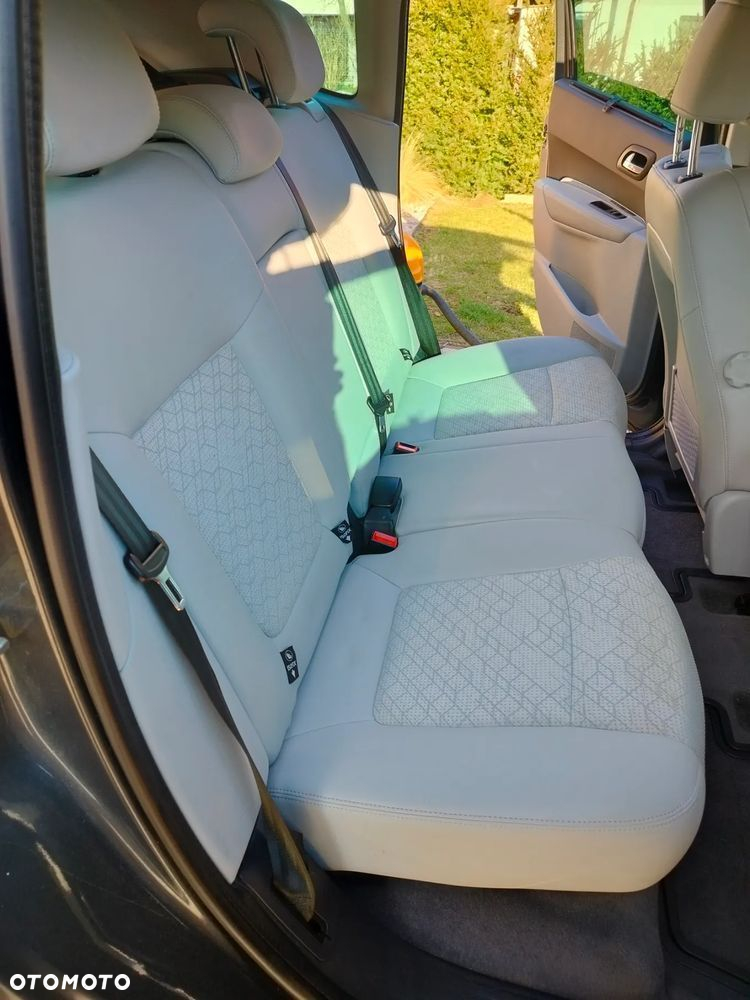 Peugeot 3008 1.6 HDi Style - 5