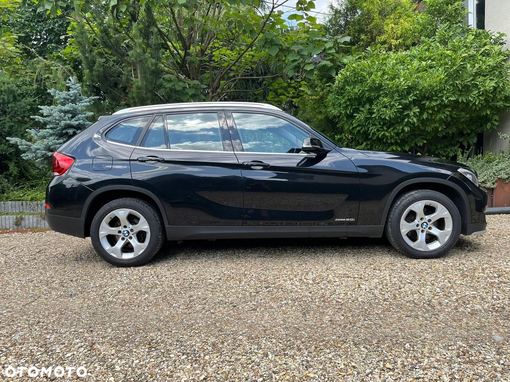 BMW X1 sDrive20i xLine - 12