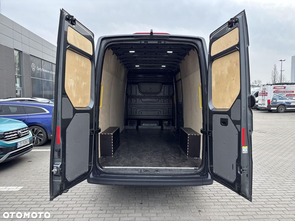 Volkswagen Crafter Furgon 4490 - 28