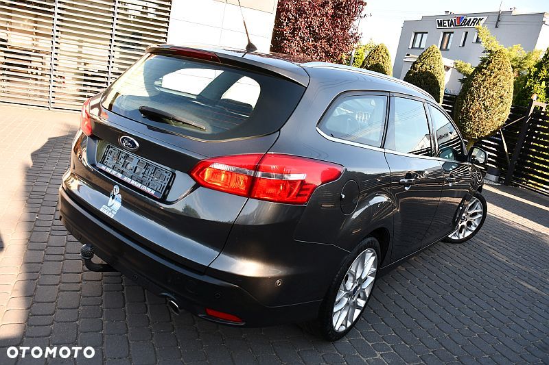 Ford Focus 2.0 TDCi Titanium ASS - 4