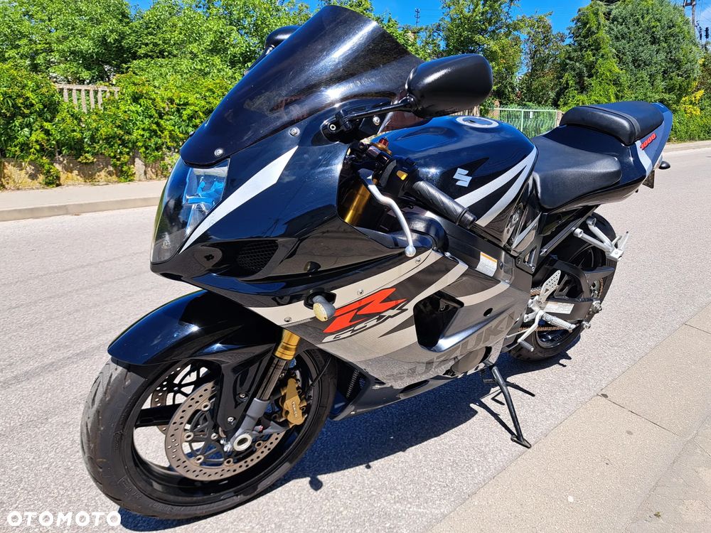Suzuki GSX-R - 17