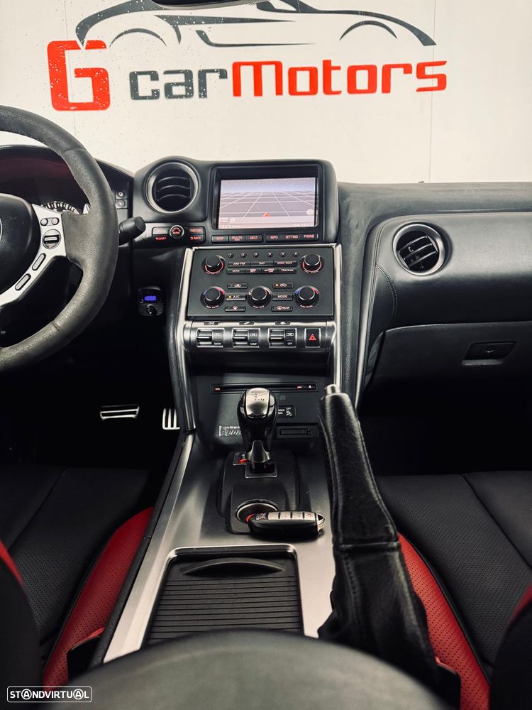 Nissan GT-R 3.8 V6 Black Edition - 18