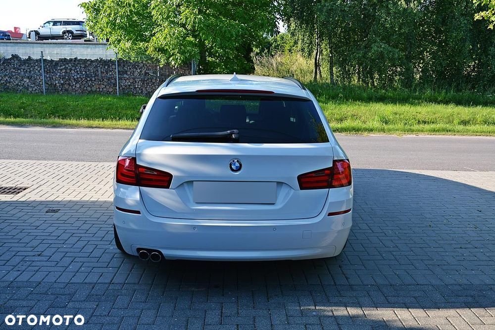 BMW Seria 5 - 13