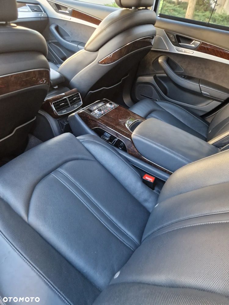 Audi A8 4.2 TDI Quattro - 16