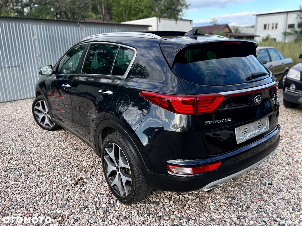 Kia Sportage 2.0 CRDI 4WD Automatik Fifa World Cup Edition - 4
