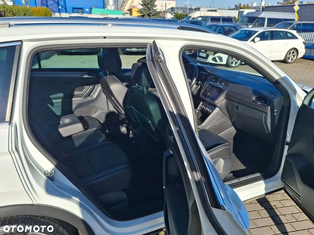 Volkswagen Tiguan - 10
