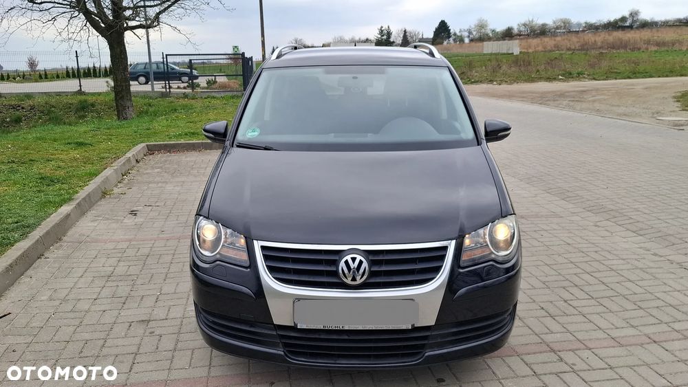 Volkswagen Touran - 7