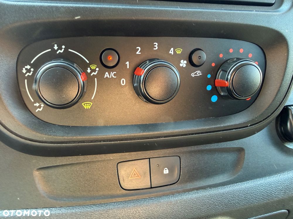 Fiat TALENTO EcoJet 125 LONG / BRYGADOWY 6 miejsc/klima/tempomat/2 tony na haku/bezwypadkowy/Import Niemcy - 24