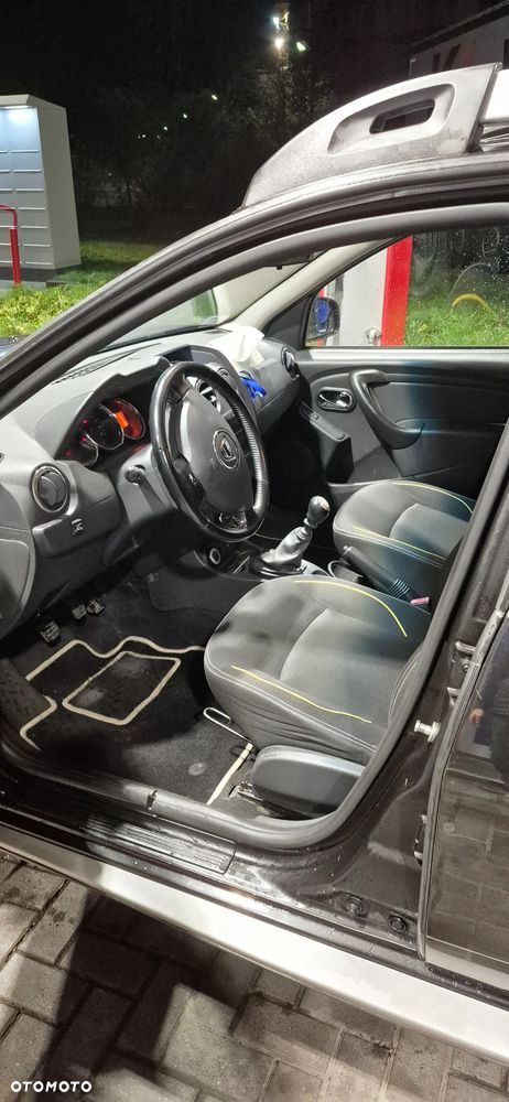 Dacia Duster - 8