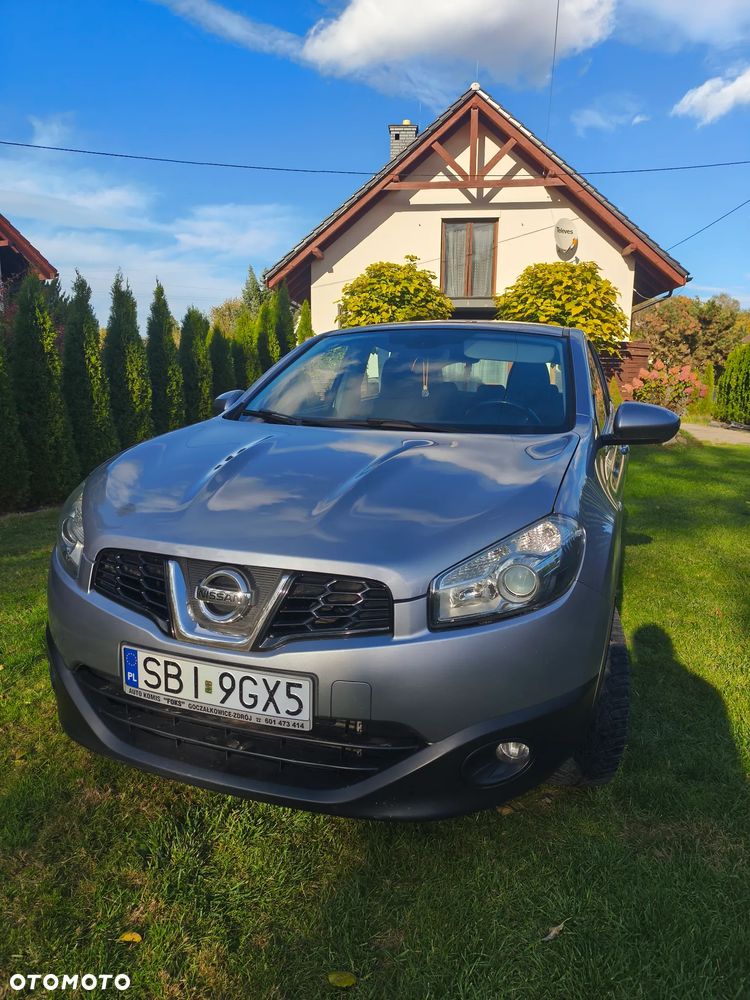 Nissan Qashqai - 2