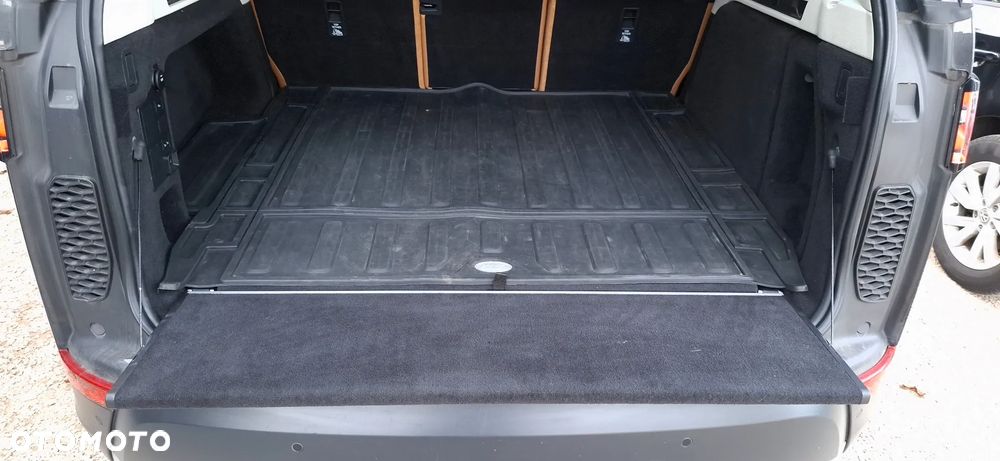 Land Rover Discovery 3.0 TD6 HSE Luxury - 26