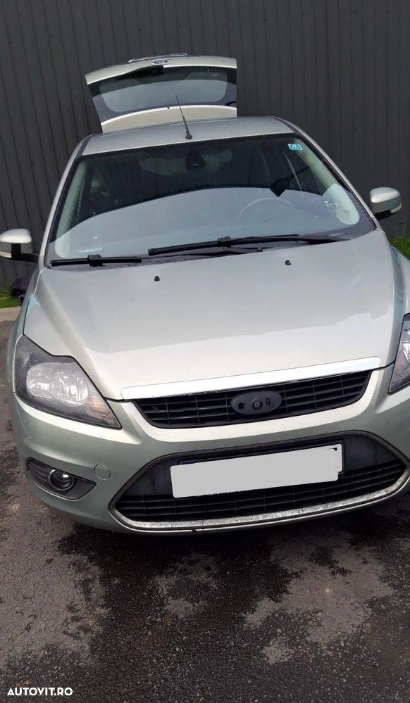 Ford Focus - 1