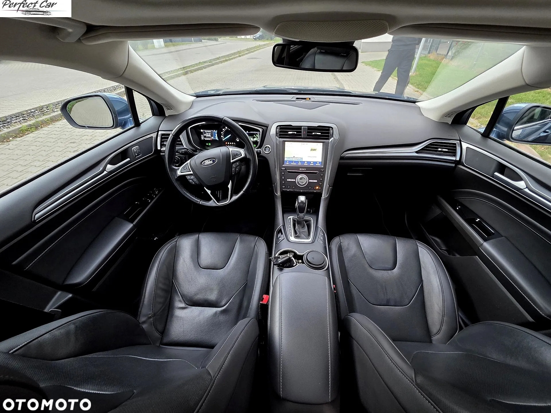Ford Mondeo Turnier 2.0 Ti-VCT Hybrid Titanium - 13