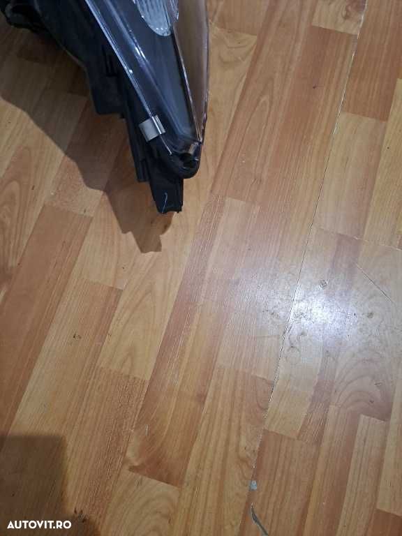 Far dreapta Opel Zafira C - 3