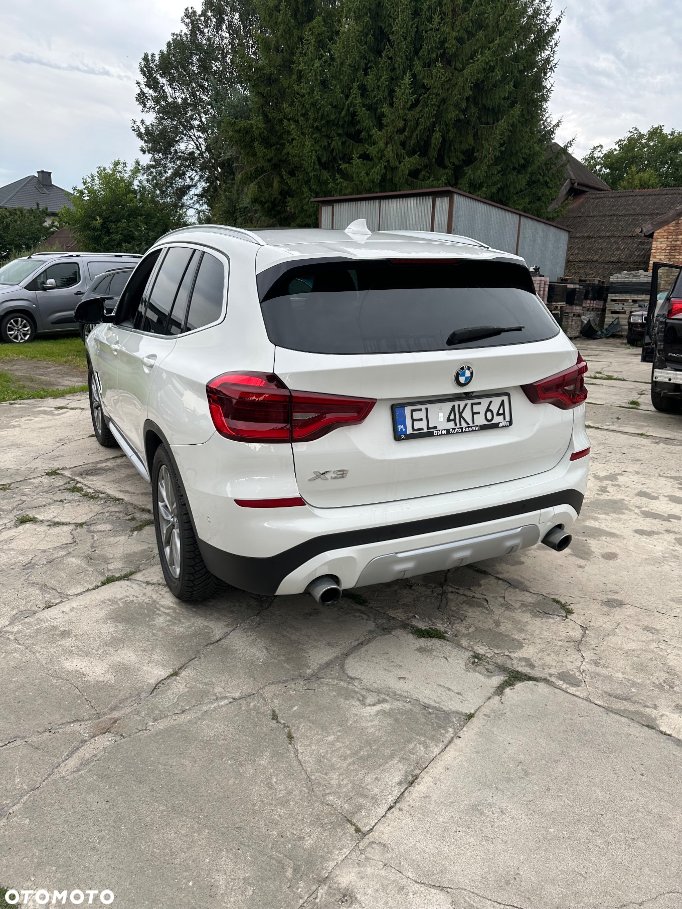 BMW X3 xDrive30i Advantage - 4