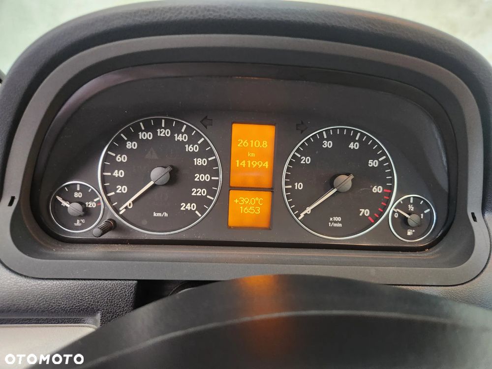 Mercedes-Benz Klasa A 200 Avantgarde Special Edition - 10