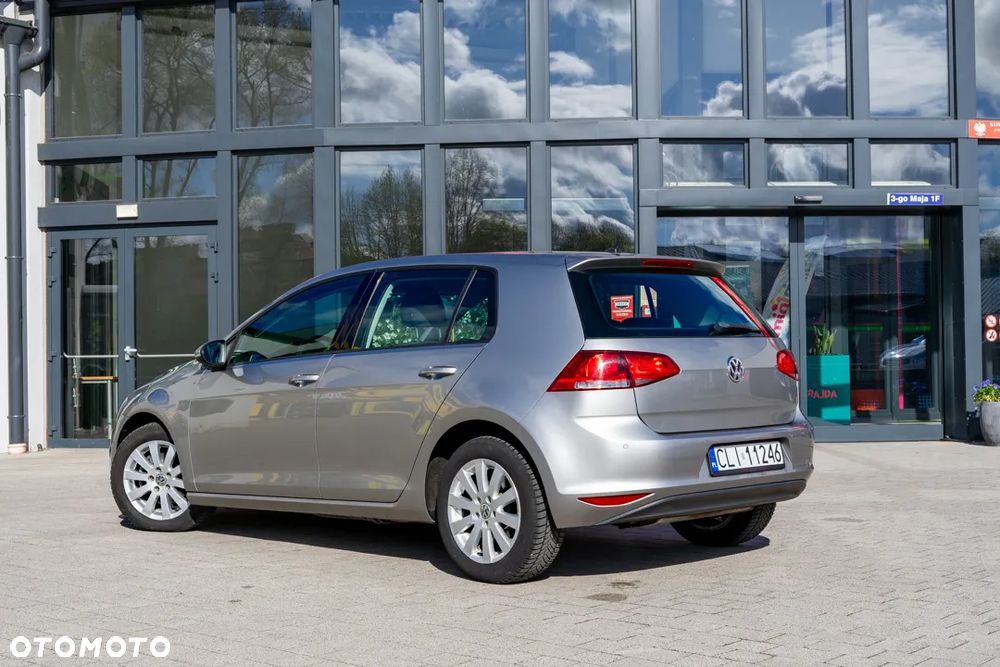 Volkswagen Golf 1.2 TSI BMT Trendline - 22