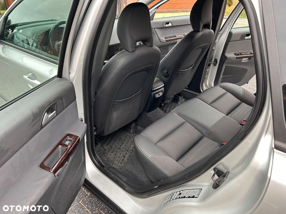 Volvo V50 1.8 Kinetic - 12