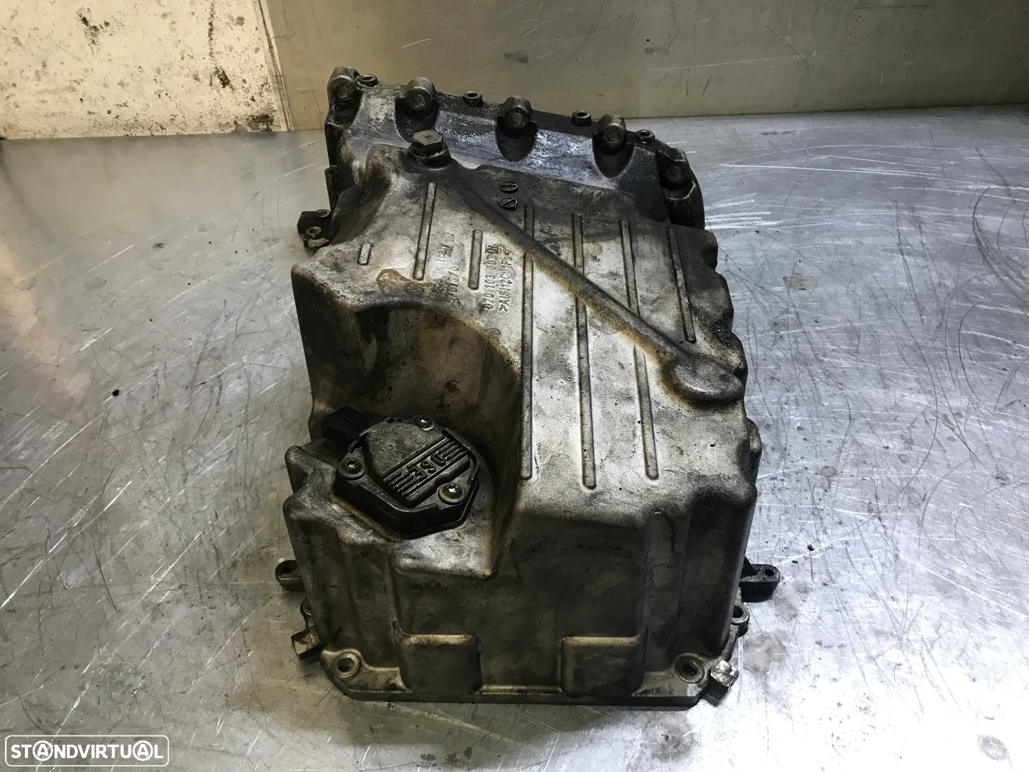 CARTER DO MOTOR VOLKSWAGEN TOUAREG 2.5TDI 070103603H - 2
