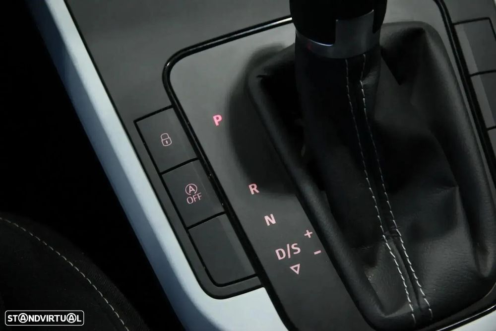 SEAT Arona 1.0 TSI Xperience DSG — fotografia 15