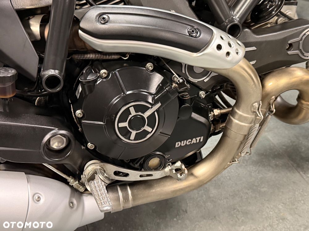 Ducati Scrambler - 18