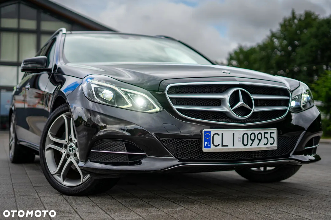 Mercedes-Benz Klasa E 300 T BlueTEC HYBRID 7G-TRONIC Elegance - 3