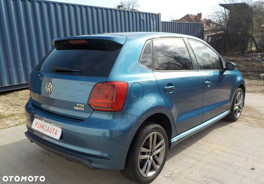 Volkswagen Polo - 12