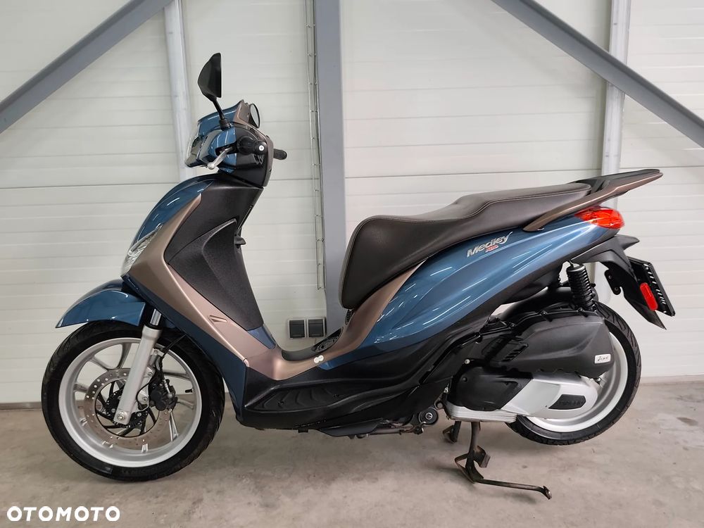 Piaggio Medley - 4