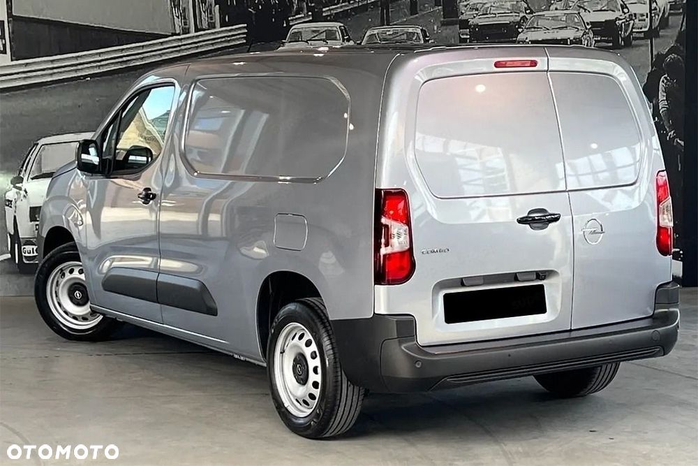 Opel Combo Van XL L2H1 1.5 130KM - 7