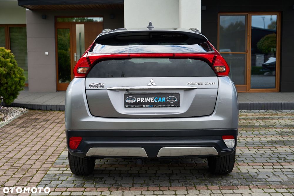 Mitsubishi Eclipse Cross - 10