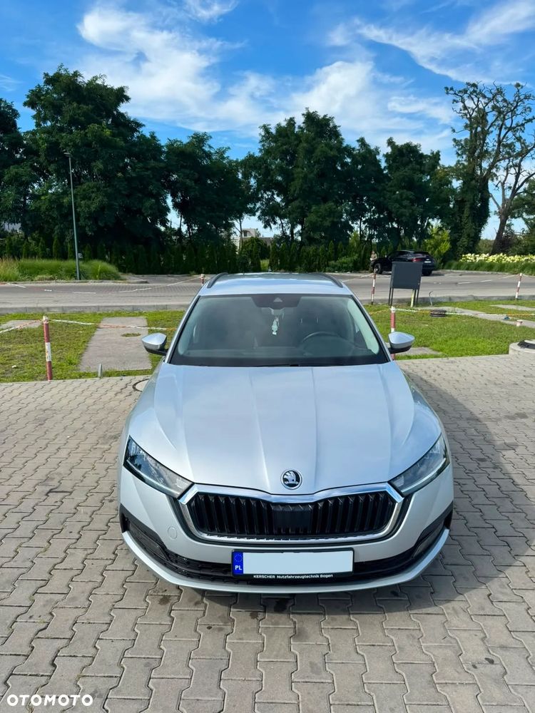 Skoda Octavia - 8